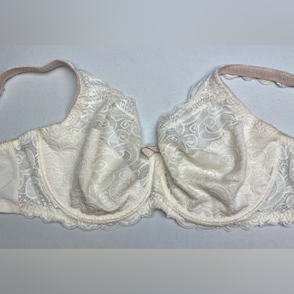 Wonderbra CREM Unlined Underwire, 40DDD. *P1001